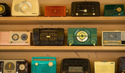 What does VONR stand for: Voice over New Radio?